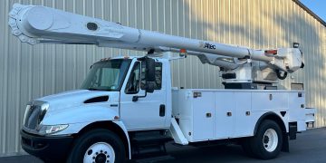 2012-International-4300-Altec-60'-Material-Handler-Bucket-Truck