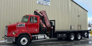 2014-Western-Star-4700SB-Fassi-Knuckle-Crane-Crane-Boom-Flatbed-Truck-Utility-Form-Crane-Truck