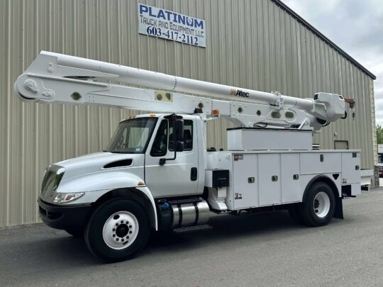 2017-International-4300-Altec-Material-Handler-Utility-Lineman-Linemen-Diesel-Service-Boom-Bucket-Truck
