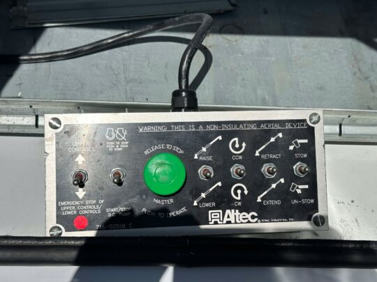 2016-Ram-4500-Altec-Utility-Bucket-Truck-Fiber-Splicing-Truck-Non-Conductive-Man-Lift-Boom-Truck