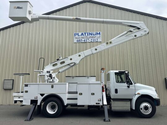 2017-International-4300-Altec-Material-Handler-Utility-Lineman-Linemen-Diesel-Service-Boom-Bucket-Truck