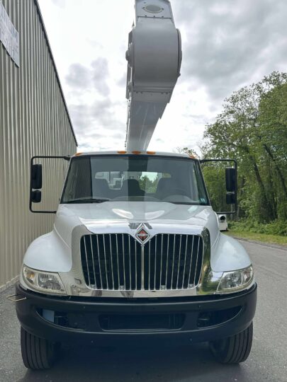 2017-International-4300-Altec-Material-Handler-Utility-Lineman-Linemen-Diesel-Service-Boom-Bucket-Truck
