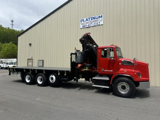 2014-Western-Star-4700SB-Fassi-Knuckle-Crane-Crane-Boom-Flatbed-Truck-Utility-Form-Crane-Truck