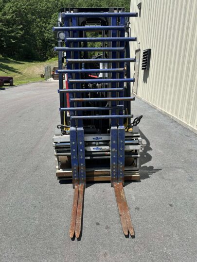2013-Yale-ERCO65VGN48TE083-Electric-Forklift-Warehouse-Forktruck-Cascade-Pallet-Forks