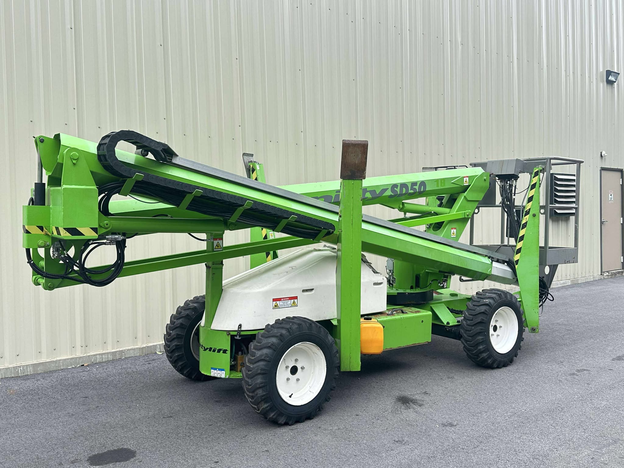 2017-Niftylift-SD50DE-Diesel-4x4-Boom-Man-Lift-Backyard-Lift-Man-Lift-Kubota-Diesel-Tree-Work-Construction-Lift