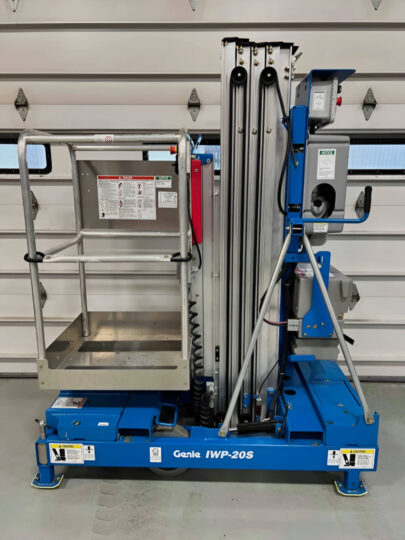 2022-Genie-IWP-20S-Electric-Vertical-Mast-Man-Lift-DC-AC-Electric
