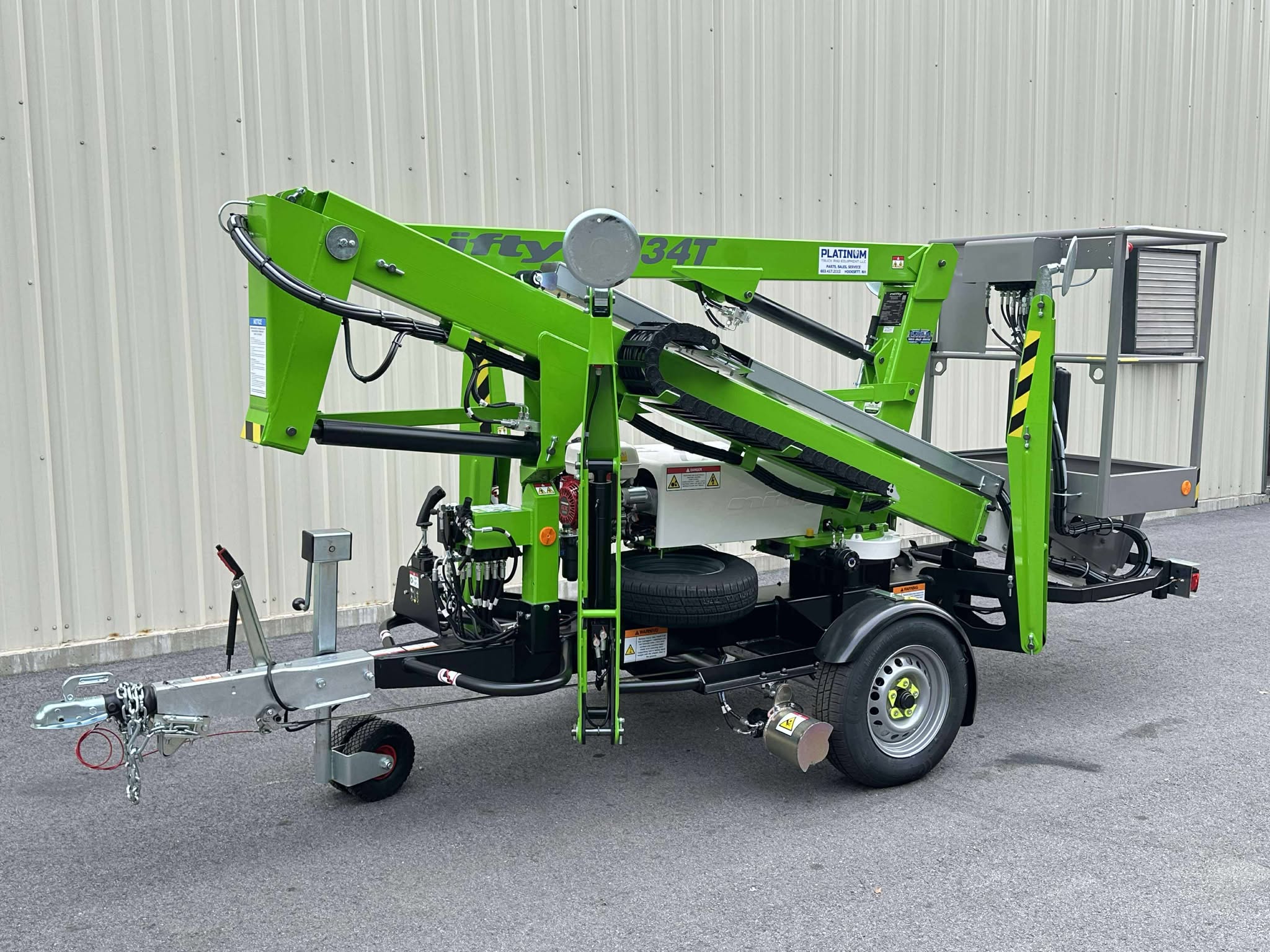 2025-New-Niftylift-TM34TGT-TM34TG-Traction-Drive-Self-Driving-Trailer-Boom-Man-Lift-Electric-Gas-Hybrid-Diesel-40'-Construction-Lift