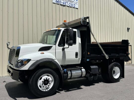 2016-International-7400-J&J-Dump-Truck-Hauler-Tri-Axle-Single-Axle-Tandem-Axle-Dump-Truck