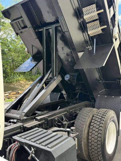2016-International-7400-J&J-Dump-Truck-Hauler-Tri-Axle-Single-Axle-Tandem-Axle-Dump-Truck