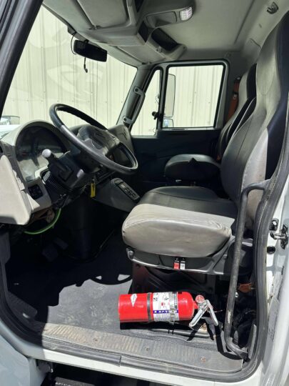 2016-International-7400-J&J-Dump-Truck-Hauler-Tri-Axle-Single-Axle-Tandem-Axle-Dump-Truck
