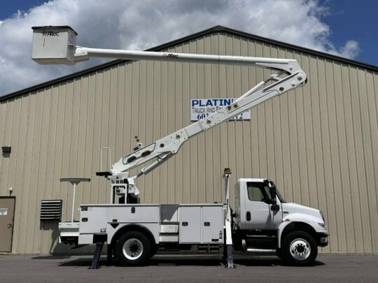 2020-International-MV607-Altec-Material-Handler-Bucket-Truck-Utility-Boom-Lineman-Truck-Diesel-Auto-AC-Storm-Truck