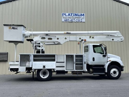 2020-International-MV607-Altec-Material-Handler-Bucket-Truck-Utility-Boom-Lineman-Truck-Diesel-Auto-AC-Storm-Truck