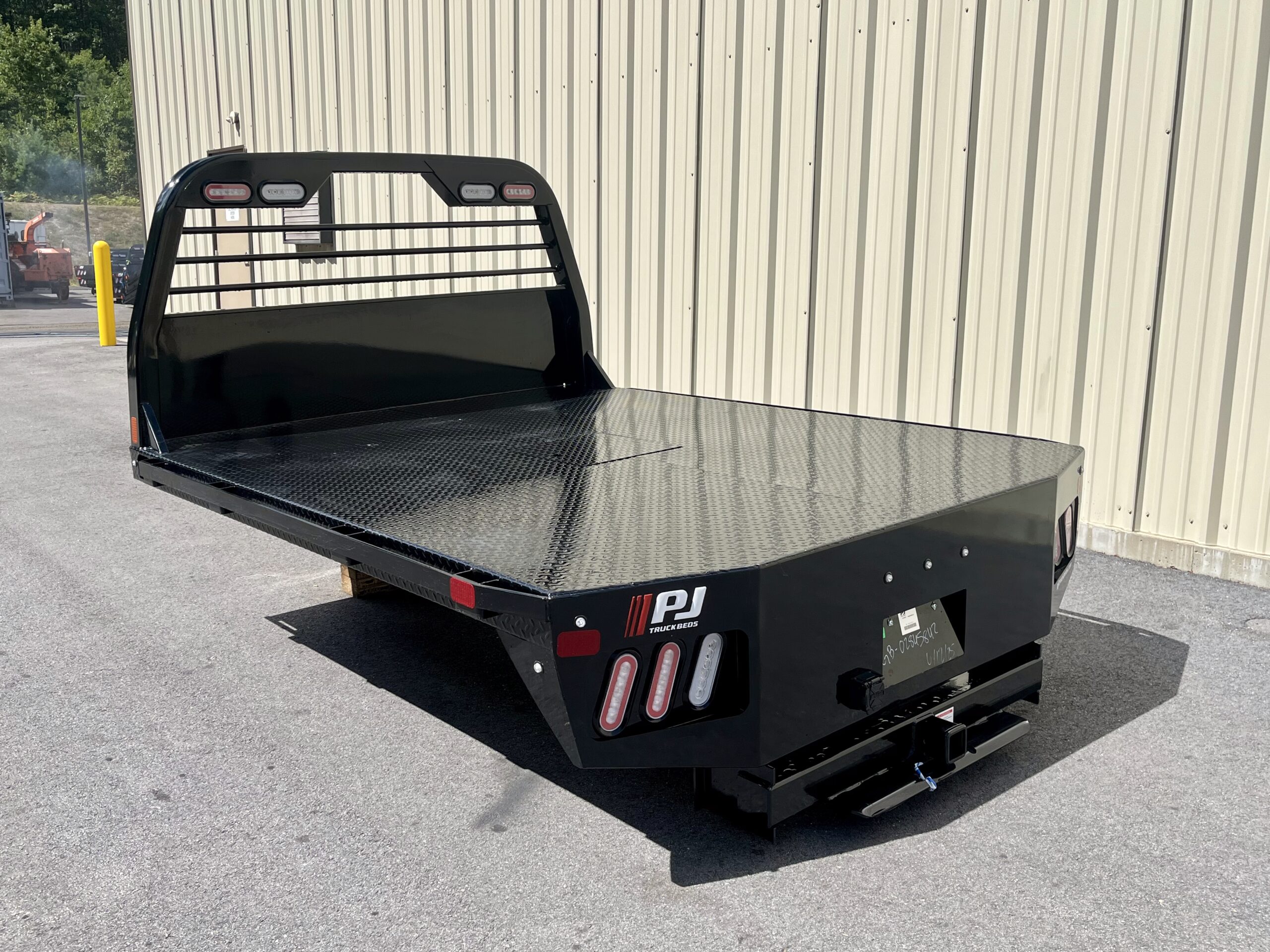 Aluminum, B&W, bed, chevy, cm, CM truck beds, contractor, dodge, duramag, flatbed, ford, GMC, Hauler, International, magnum, PJ, PJ truck beds, Ram, replacement bed, steel bed