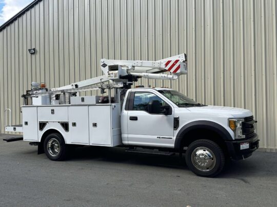 2017-Ford-F550-Versalift-40'-Utility-Lineman-Bucket-Boom-Truck-Diesel