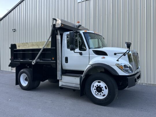 2016-International-7400-J&J-Dump-Truck-Hauler-Tri-Axle-Single-Axle-Tandem-Axle-Dump-Truck