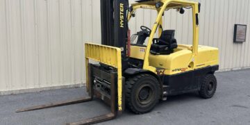 2015-Hyster-H100FT-Diesel-Forklift-10K-Capacity-Diesel-Electric-LPG-Yard-Forktruck
