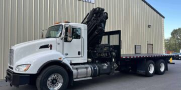 2015-Kenworth-T440-Hiab-Palfinger-Cormach-Fassi-Knuclr-Crane-Boom-Truck-Flatbed-Hauler-Truck
