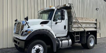 2019-International-7600-Henderson-Dump-Truck-Hauler-Tri-Axle-Single-Axle-Tandem-Axle-Dump-Truck-High-HP-Diesel-Automatic-7600-Peterbilt-Kenworth-Mack-Stainless-Bed