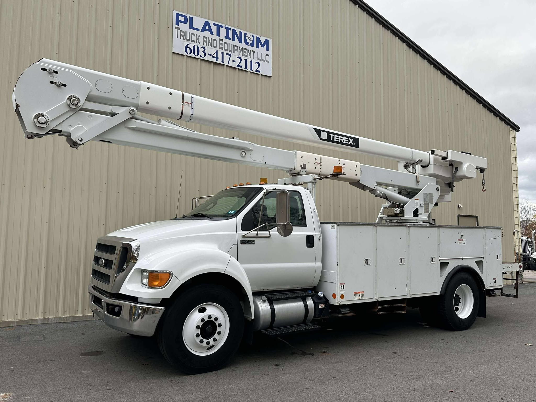 2015-Ford-F750-Terex-Material-Handler-Bucket-Truck-Auto-Line-Truck-Utility-Truck-Altec-MH