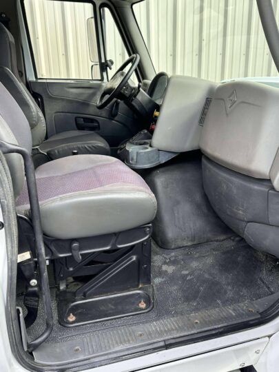 2019-International-7600-Henderson-Dump-Truck-Hauler-Tri-Axle-Single-Axle-Tandem-Axle-Dump-Truck-High-HP-Diesel-Automatic-7600-Peterbilt-Kenworth-Mack-Stainless-Bed