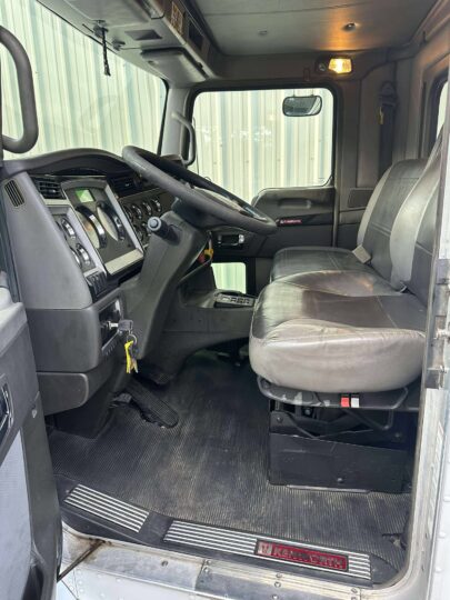 2015-Kenworth-T440-Hiab-Palfinger-Cormach-Fassi-Knuclr-Crane-Boom-Truck-Flatbed-Hauler-Truck