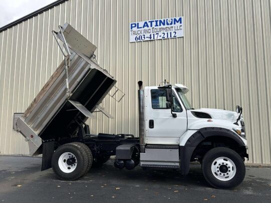 2019-International-7600-Henderson-Dump-Truck-Hauler-Tri-Axle-Single-Axle-Tandem-Axle-Dump-Truck-High-HP-Diesel-Automatic-7600-Peterbilt-Kenworth-Mack-Stainless-Bed