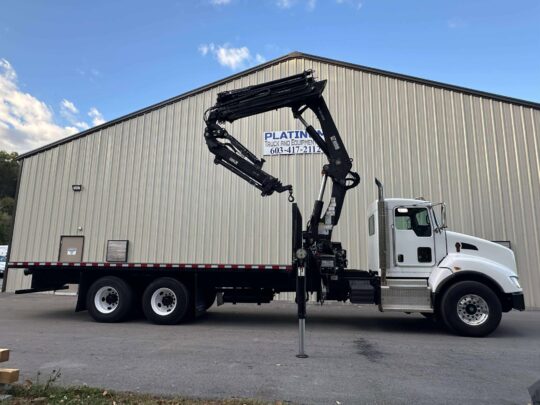 2015-Kenworth-T440-Hiab-Palfinger-Cormach-Fassi-Knuclr-Crane-Boom-Truck-Flatbed-Hauler-Truck