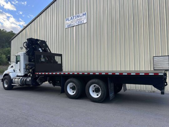 2015-Kenworth-T440-Hiab-Palfinger-Cormach-Fassi-Knuclr-Crane-Boom-Truck-Flatbed-Hauler-Truck