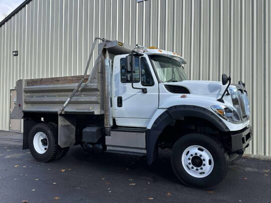2019-International-7600-Henderson-Dump-Truck-Hauler-Tri-Axle-Single-Axle-Tandem-Axle-Dump-Truck-High-HP-Diesel-Automatic-7600-Peterbilt-Kenworth-Mack-Stainless-Bed