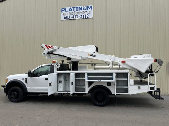 2017-Ford-F550-4x4-Altec-Material-Handler-Utility-Bucket-Boom-Truck-Diesel-Lineman