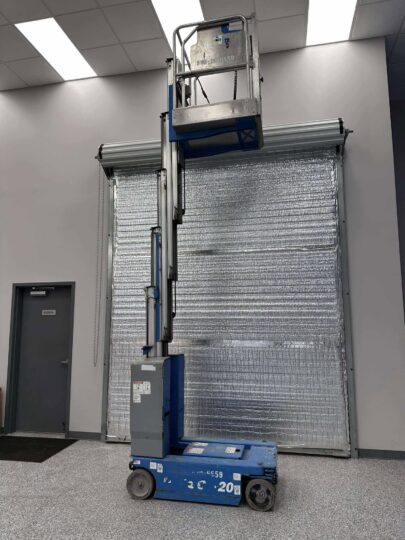 2018-Genie-GR-20-Electric-Vertical-Mast-Man-Lift