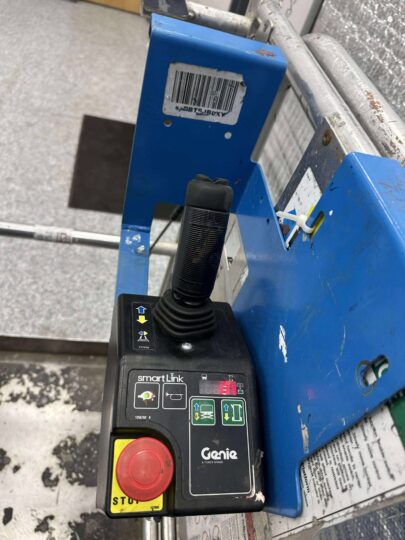 2018-Genie-GR-20-Electric-Vertical-Mast-Man-Lift