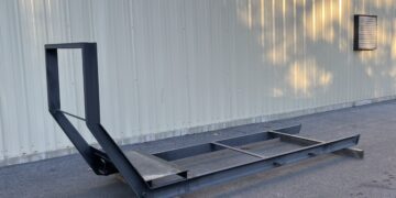 Aluminum Truck Bed, Aluminum Truck Body, diesel trucks, Downeaster, Dump bed, duramag, Durarack, installs, landscape dump truck, landscape equipment, Magnum Rack, mechanic trucks, New Truck Bed, Service, service bed, steel bed, SwapHogg, Switchandgo, Upfit, Utility Bed