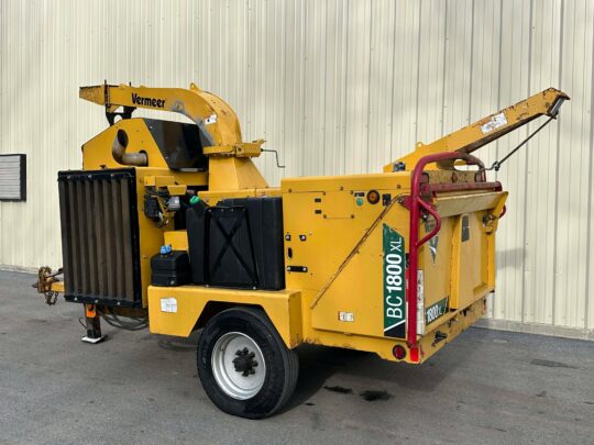 2021-Vermeer-BC1800XL-Wood-Chipper-Diesel-Gas-18"-Morbark-Altec-Bandit