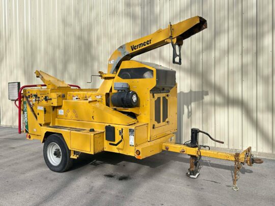 2021-Vermeer-BC1800XL-Wood-Chipper-Diesel-Gas-18"-Morbark-Altec-Bandit