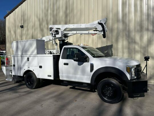 2018-Ford-F550-4x4-Altec-AT40G-AT40-Utility-Bucket-Boom-Truck-Diesel-Gas-Utility-Truck-Utilitywork