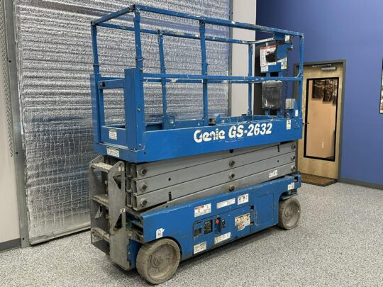 2016-Genie-GS-2632-Electric-Scissor-Lift-Interior-Lift-Man-Lift-Diesel-Gas-Hybrid-Electric-JLG-Skytrak-MEC-Manitou-Haulotte-Skyjack