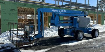 2014-Genie-Z-60/34-4×4-Boom-Man-Lift-Diesel-Hybrid-Electric-Gas-LPG-Construction-Lift-JLG-MEC-Skyjack-Snorkel-Niftylift-Haulotte-60'-Articulating-4x2-Exterior-Lift
