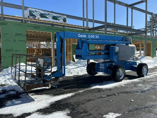 2014-Genie-Z-60/34-4×4-Boom-Man-Lift-Diesel-Hybrid-Electric-Gas-LPG-Construction-Lift-JLG-MEC-Skyjack-Snorkel-Niftylift-Haulotte-60'-Articulating-4x2-Exterior-Lift