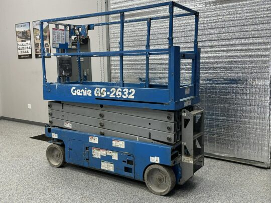 2016-Genie-GS-2632-Electric-Scissor-Lift-Interior-Lift-Man-Lift-Diesel-Gas-Hybrid-Electric-JLG-Skytrak-MEC-Manitou-Haulotte-Skyjack