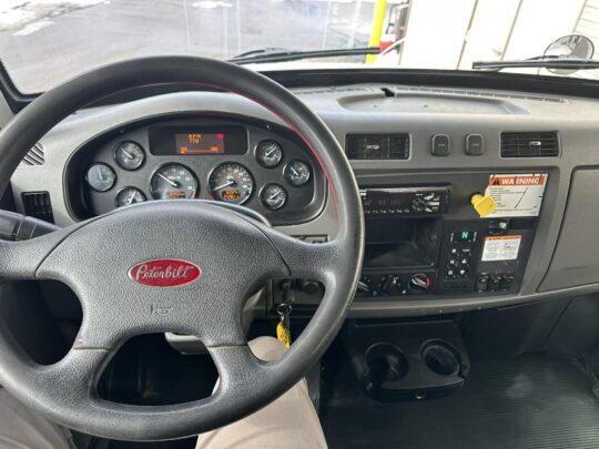 2017-Peterbilt-348-Hood-7000-Grapple-Truck-Trash-Truck-Material-Handler-Moving-Truck