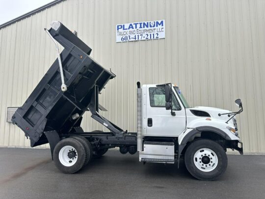 2016-International-7400-J&J-Dump-Truck-Hauler-Tri-Axle-Single-Axle-Tandem-Axle-Dump-Truck