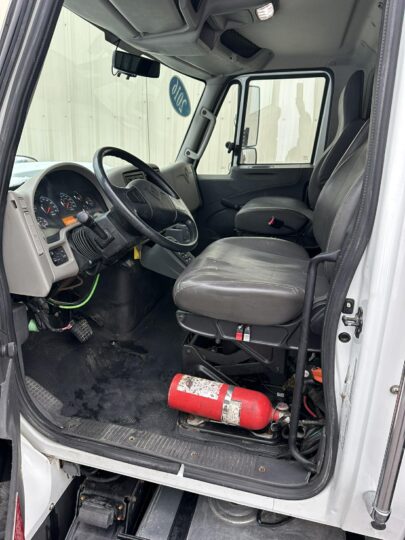 2016-International-7400-J&J-Dump-Truck-Hauler-Tri-Axle-Single-Axle-Tandem-Axle-Dump-Truck