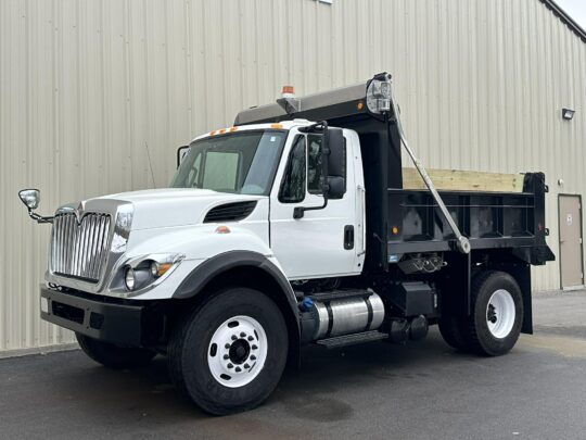 2016-International-7400-J&J-Dump-Truck-Hauler-Tri-Axle-Single-Axle-Tandem-Axle-Dump-Truck