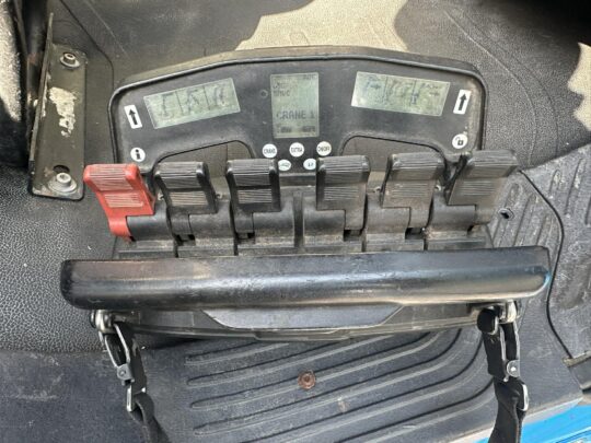 2014-Freightliner-114SD-Hiab-Knuckle-Boom-Crane-Truck-Cormach-Palfinger-Knuckle Crane-Diesel-Automatic-18 Speed-Form Truck-Concrete-Crane