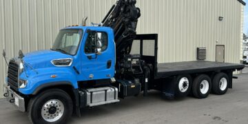 2014-Freightliner-114SD-Hiab-Knuckle-Boom-Crane-Truck-Cormach-Palfinger-Knuckle Crane-Diesel-Automatic-18 Speed-Form Truck-Concrete-Crane