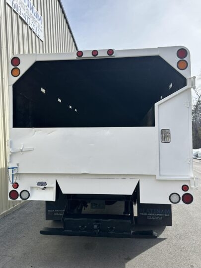 2018-Ford-F650-Under-CDL-Forestry-Dump-Chipper-Dump-Truck-Diesel-Gas-4X4-4X2-Landscape-Tree-Work-Truck