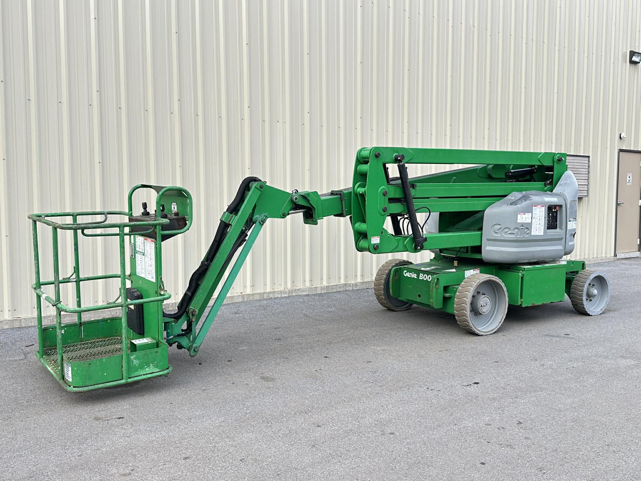 2016-Genie-Z-4023N-Electric-Boom-Man-Lift