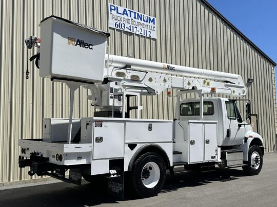 2018-International-4300-Altec-Utility-Material-Handler-Bucket-Boom-Truck-Diesel-Automatic-Terex-Versalift-Cummins-Crane-Linework-Storm-Stormchasers-Stormwork