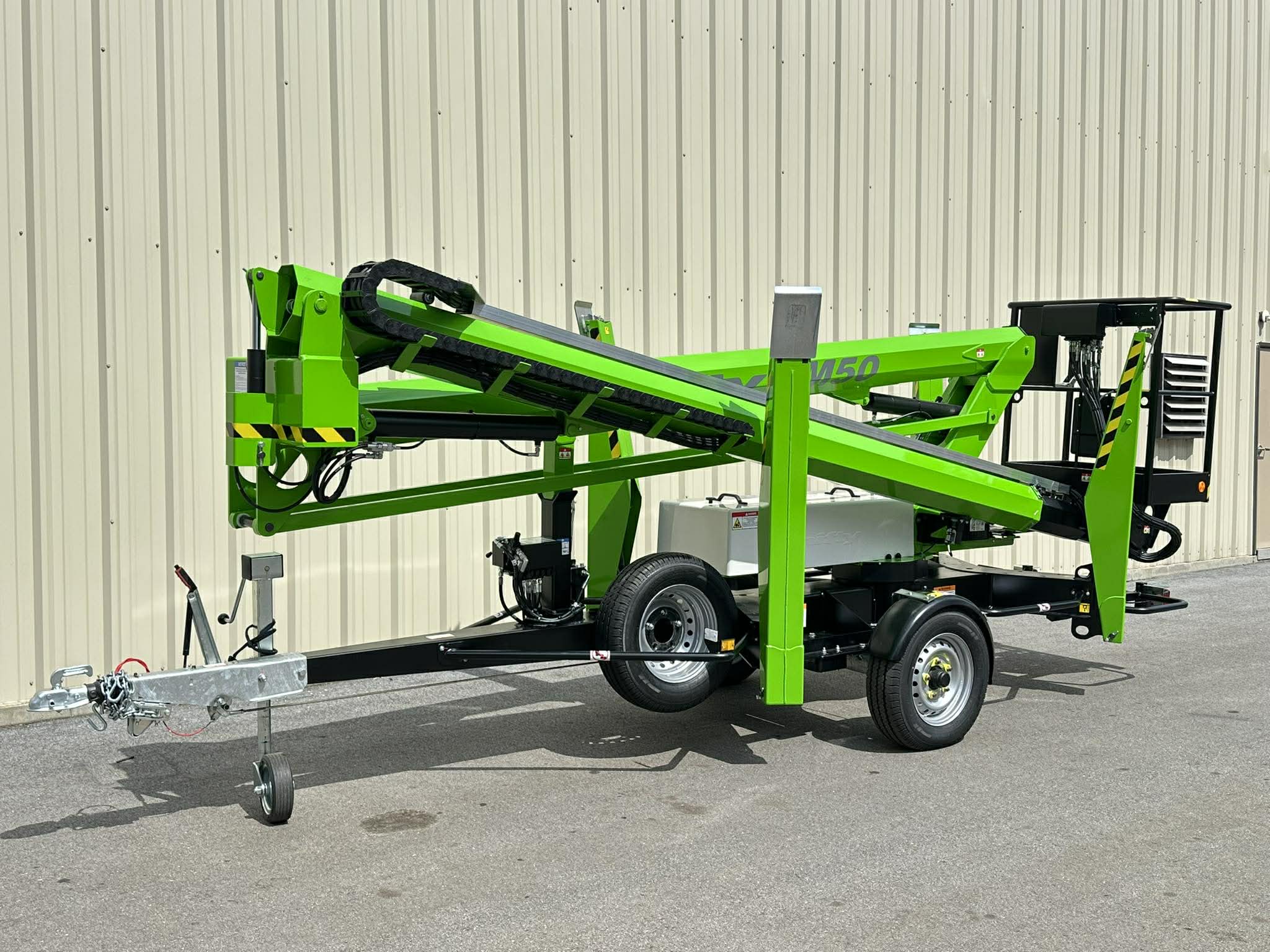 2026-Niftylift-TM50HG-TM50HE-TM50HGE-TM34TG-TM34TE-TM34TGE-TM42TG-TM42TGE-TM42TE-Tow-Behind-Boom-Man-Lift-Cherry-Picker-Man-Lift